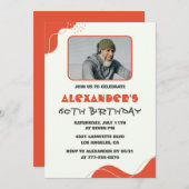メンズ60歳の誕生日招待状モダンフォトレッド 招待状 (正面/裏面)