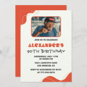 メンズ90歳の誕生日招待状モダンフォトレッド 招待状 (正面/裏面)