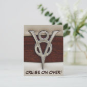 メンズ バースデー V8 クローム エンブレム カー テーマ 招待状 (スタンド正面)