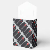 メンズ ブラック スーツと赤いネクタイのテント ファボリ ボックス (オープン)