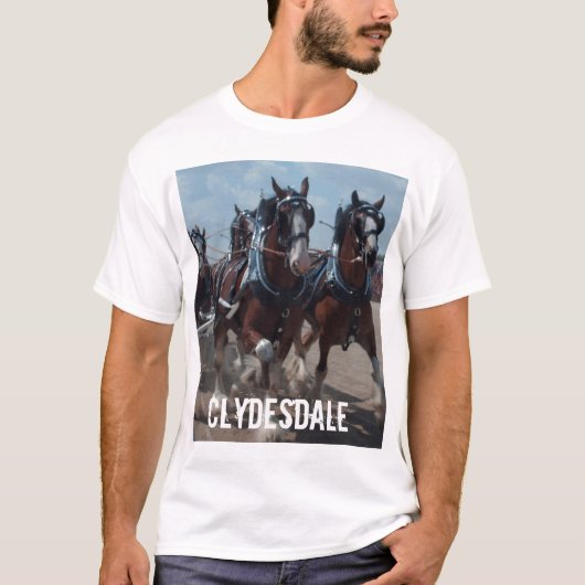 メンズClydesdaleの馬のTシャツ Tシャツ (正面)
