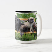 メンバーからはずされた子犬 ツートーンマグカップ (正面右)
