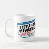 メンバーを運ぶDeplorablesカードのバスケット コーヒーマグカップ (左)