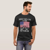 メン誇りを持ったパパG Da OEF OIF退役軍人レトロ米国国旗 Tシャツ (正面フル)