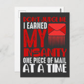 メーおもしろいルマンユーモア精神異常メールキャリアことわざ ポストカード (正面/裏面)