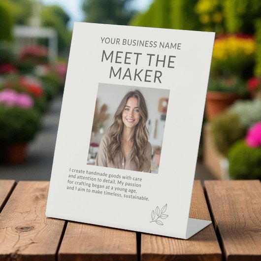 メーカーのミニマルな中小企業ニュートラルに会う 台座サイン