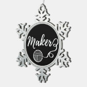 メーカークラフツ&ヤーンタイポグラフィプリント スノーフレークピューターオーナメント (右)