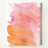 メーカー工芸品タイポグラフィ水彩ピンクオレンジ ノートブック (裏面)
