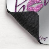 メーキャップアーティストのサロンのCosmetologyのピンクの唇のグリッター マウスパッド (コーナー)