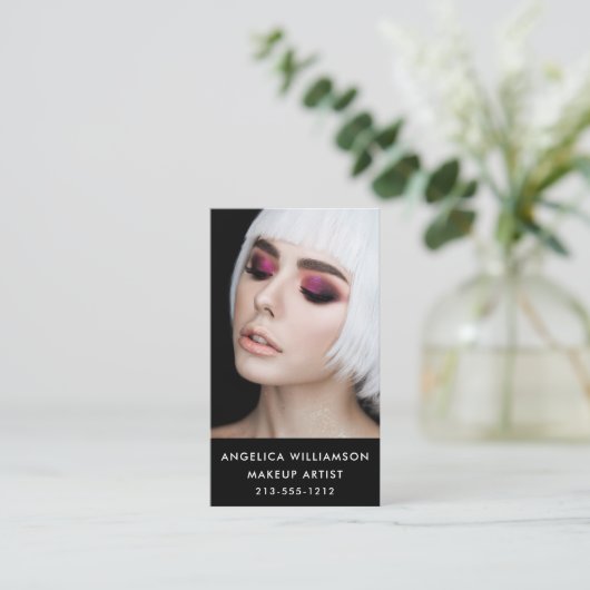 メーキャップアーティストの写真 名刺 (スタンド正面)