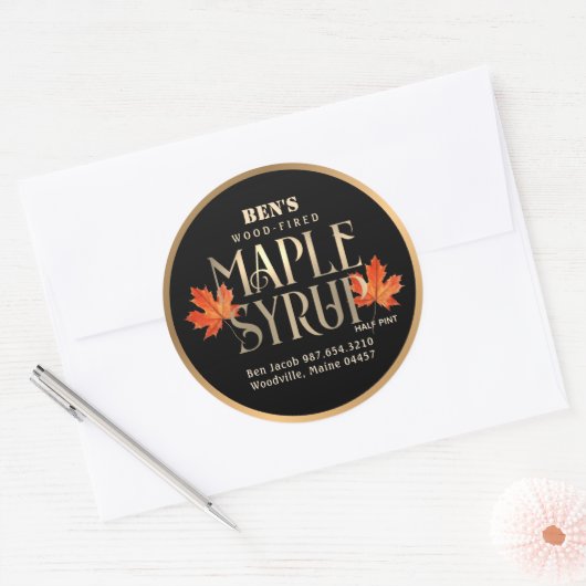 メープルシロップのラベル黒とオレンジの葉の金ゴールド ラウンドシール (封筒)