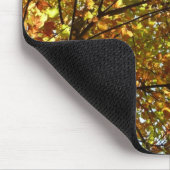 メープルツリーの緑と金ゴールドの秋色の変更 マウスパッド (コーナー)