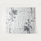 メープル葉水玉模様グレーとブラック タペストリー (正面(横))