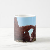 モアブのアーチ コーヒーマグカップ (中央)