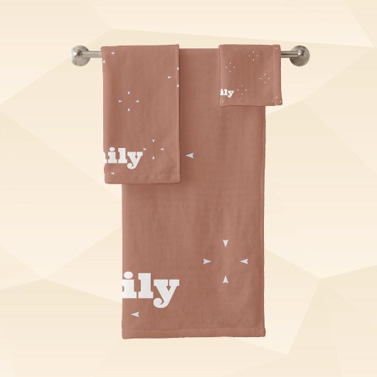 モカのムースの背景にモノグラムの白い矢印 | バスタオルセット