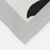 モカスタムノグラム黒と白のゼブラ縞 フリースブランケット (角)