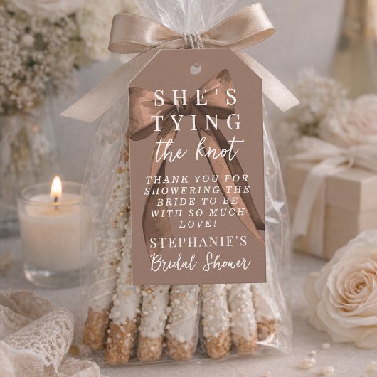 モカブラウン 彼女は結婚式のノットを結んでいる お辞儀 ブライダルシャワー ギフトタグ