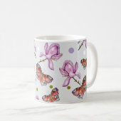 モクレンの花と蝶々、水彩画模様 コーヒーマグカップ (正面右)