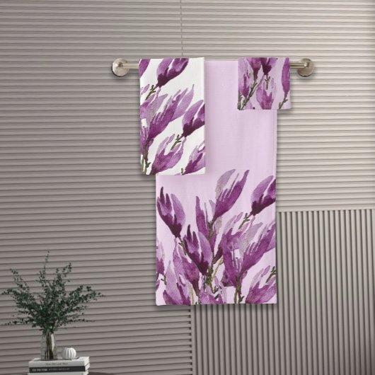 モクレンの花の水彩画 ヴァイオレット ブラッシュ バスタオルセット