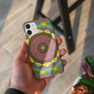モザイクマンダラフラワーピンク黄色と緑 iPhone 11 ケース