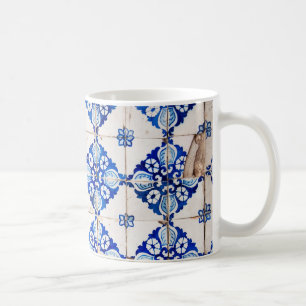モザイクリスボンの青い装飾のポルトガルの古いタイル コーヒーマグカップ