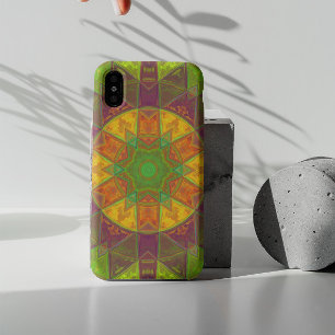 モザイク万華鏡のように千変万化するパターンフラワーグリーンパープルとオレンジ iPhone 11 ケース