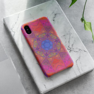 モザイク万華鏡のように千変万化するパターンフラワーブルーピンクとイエロー iPhone 11 ケース