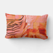 モザイク模様の華やかなサーモンの色を柔らかく刻んだ アウトドアクッション (裏面)