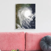 モザンビークの熱帯低気圧飛行 キャンバスプリント (インサイチュ (リビング))