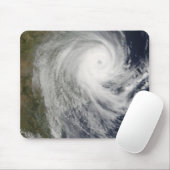 モザンビークの熱帯低気圧飛行 マウスパッド (マウス)