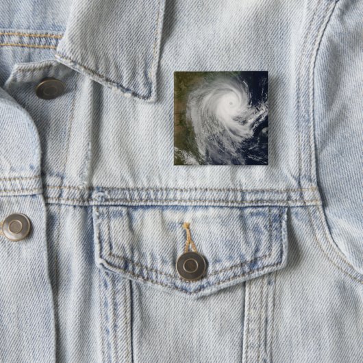 モザンビークの熱帯低気圧飛行 缶バッジ (インサイチュ)