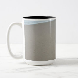 モザンビークの白いビーチの足跡 ツートーンマグカップ