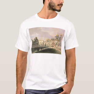 モスクワクレムリンのカテドラルの眺め Tシャツ