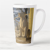 モスクワ。冬。ライオン彫刻ラテマグカップ カフェラテマグ (右)