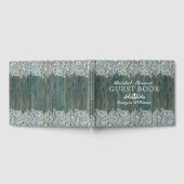 モスグリーンの木のテクスチャ上の白いレース ゲストブック (全面)