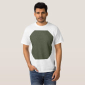モスグリーンオクタゴンメンズティー Tシャツ (正面フル)