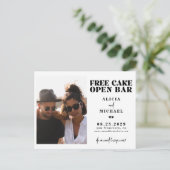 モダンおもしろいシンプル写真結婚式 案内ポストカード (スタンド正面)