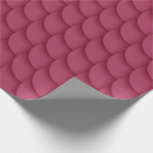 モダンおよびシンプルで赤い人魚のスケール ラッピングペーパー (角)