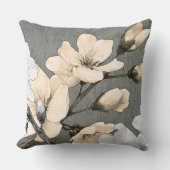 モダンさくらんぼの花が灰色の木に クッション (正面)