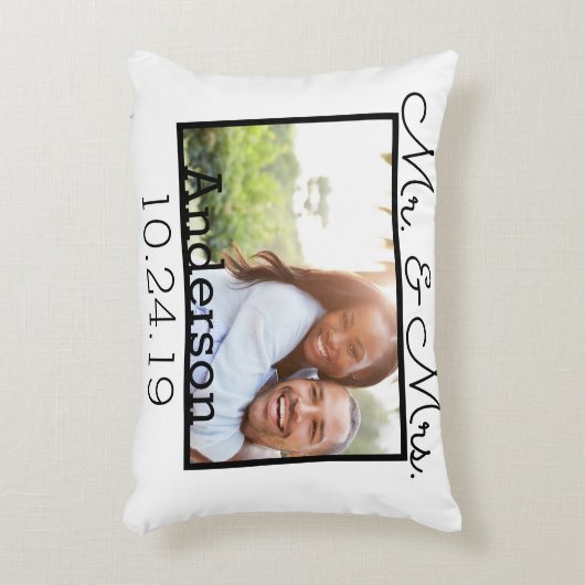 モダンさんミセスの結婚写真家名 アクセントクッション (正面(垂直))