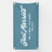 モダンたった今結婚しましたカーバナー 横断幕 (縦)