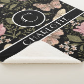 モダンでおしゃれなワイルドフラワーの植物学的な花のモノグラム シェルパブランケット (3/4)