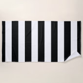 モダンではっきりしたな白黒の縞模様 ビーチタオル (正面)