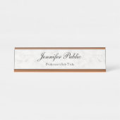 モダンでエレガントなばら色の金ゴールドの白い大理石のテンプレート デスクネームプレート (正面)