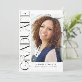 モダンでエレガントな縦型の2枚の写真を使った卒業式の案内 招待状 (スタンド正面)