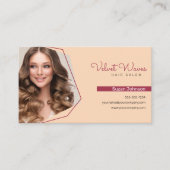 モダンでエレガントな赤毛のスタイリスト兼メイクアップアーティスト 名刺 (正面)