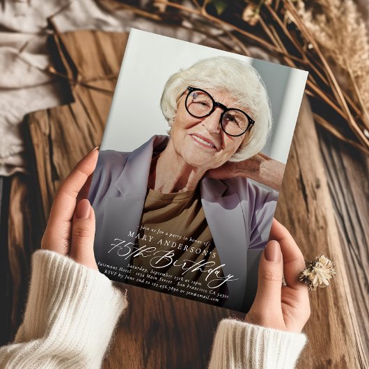 モダンでエレガントな75歳の誕生日パーティーの写真 招待状