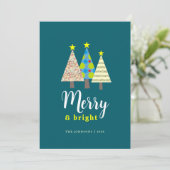 モダンでカラフルなクリスマスツリー シーズンカード (スタンド正面)