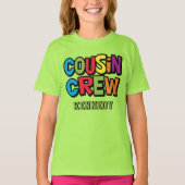 モダンでカラフルな従兄弟クルーの家族再会 Tシャツ (正面)