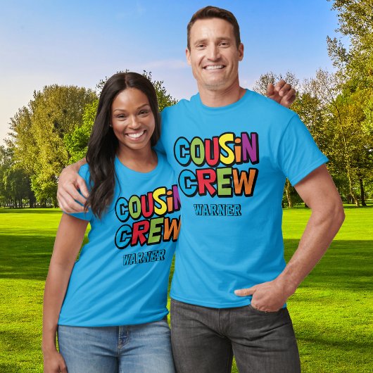 モダンでカラフルな従兄弟クルーの家族再会 Tシャツ